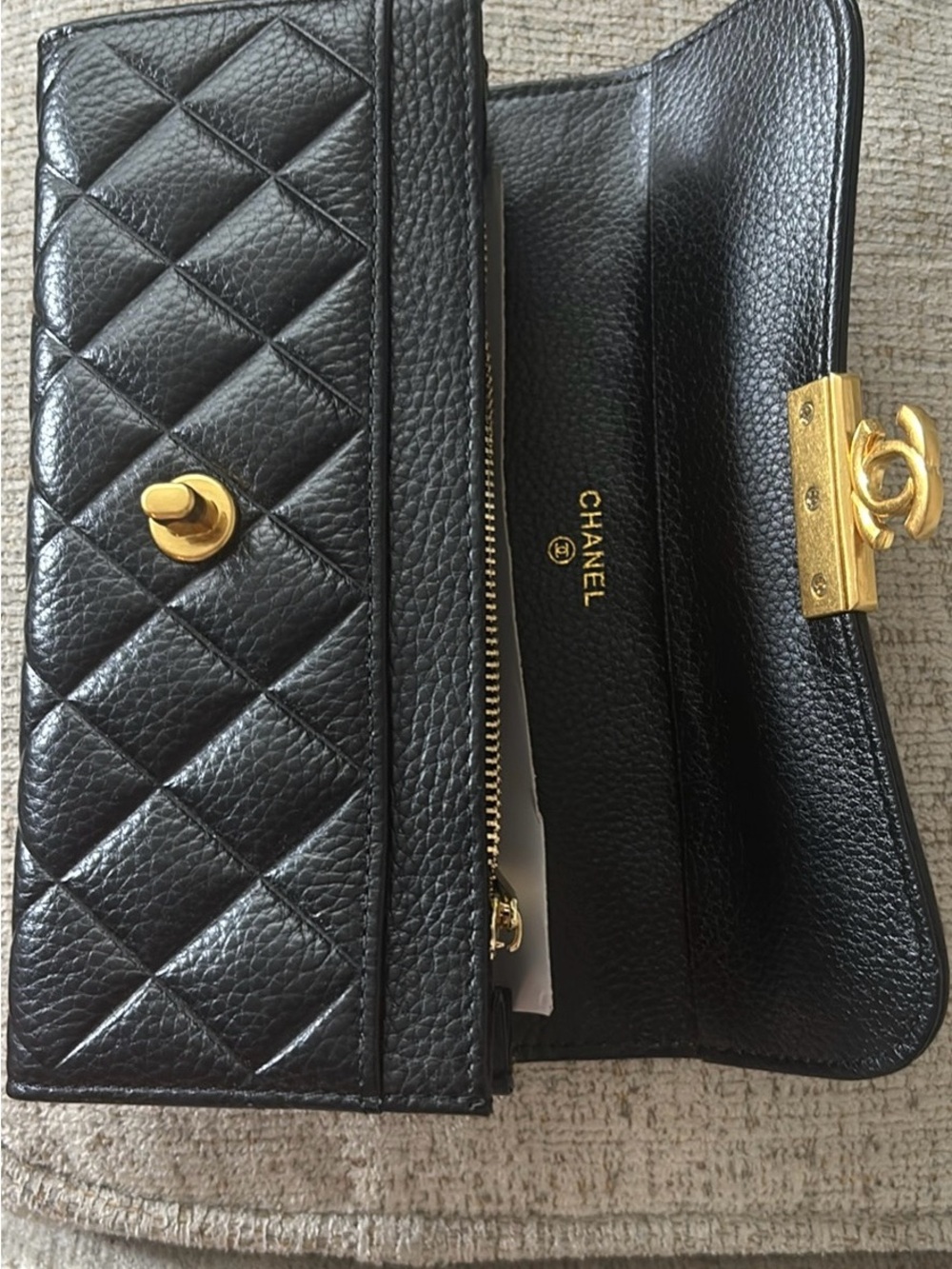 CHANEL Black Quilted Leather Wallet with Gold CC Plaque - Picture 2 of 3
